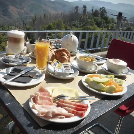 Bed and Breakfast Plano5 - Robust Design Lagares da Beira