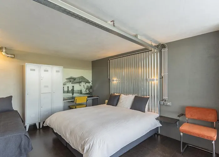 ベッド・アンド・ブレックファスト Plano5 - Robust Design 2*